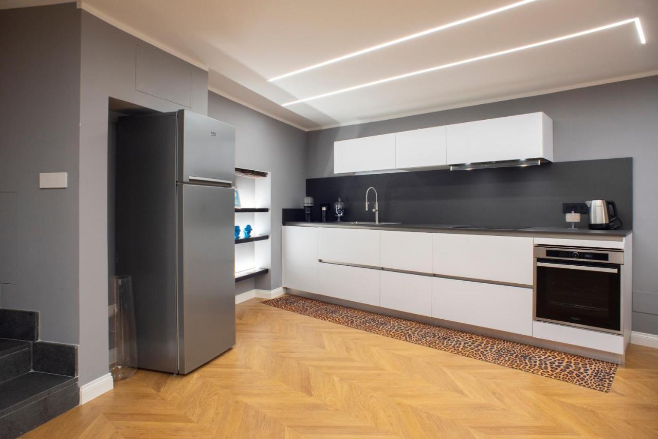 Appartement Dimora Scura Napels